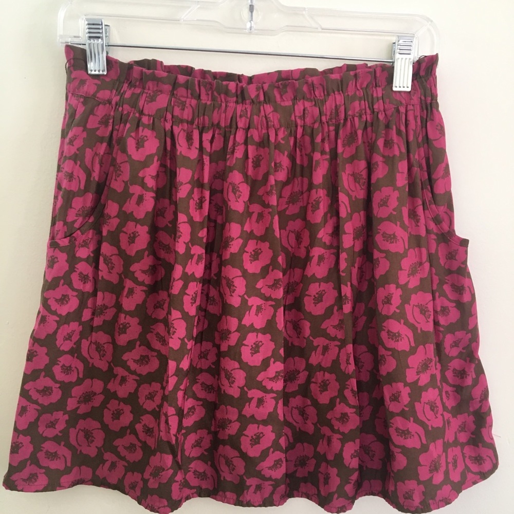 Floral silk skirt with POCKETS